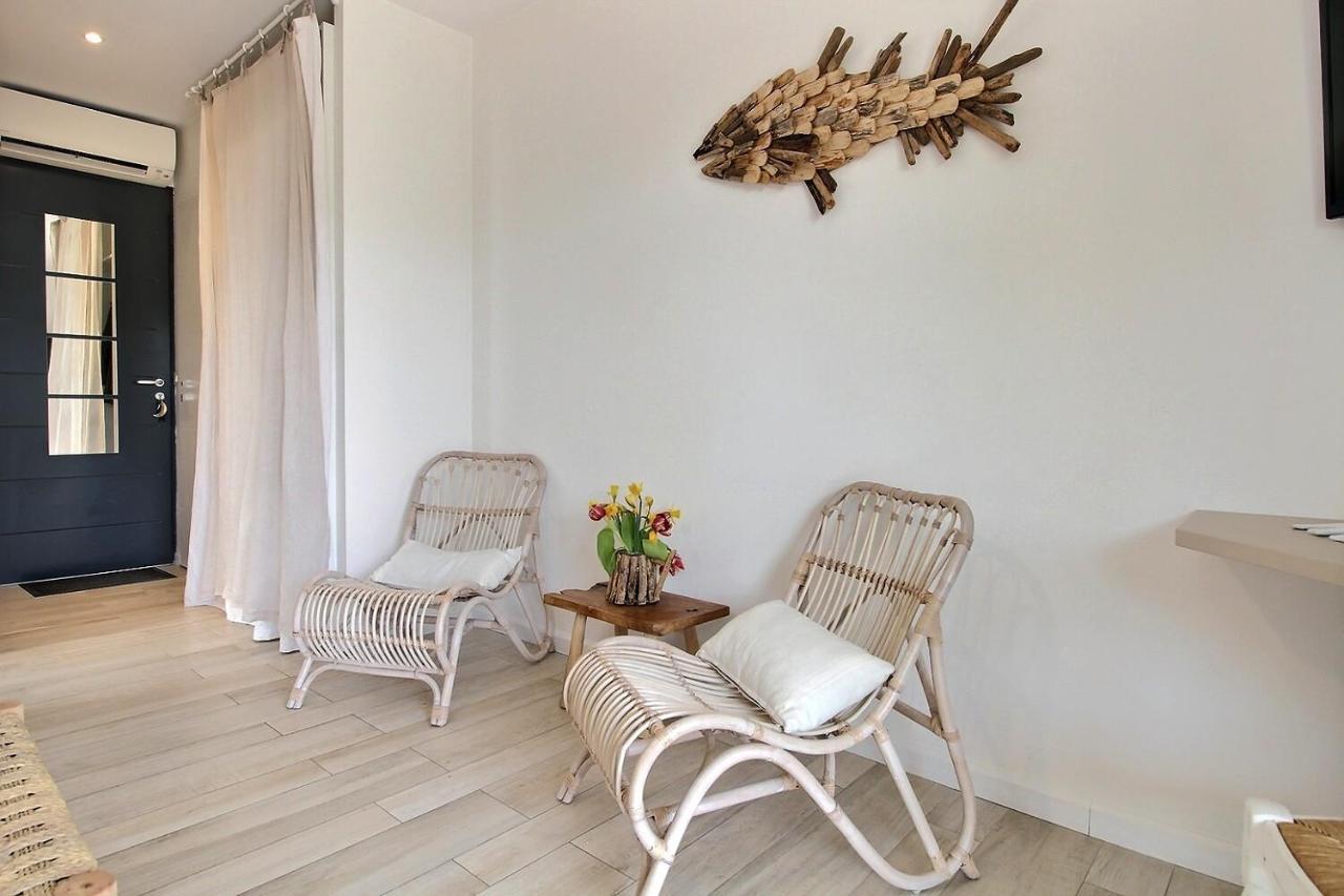 La Villa Aux Oliviers 弗莱约斯克 外观 照片