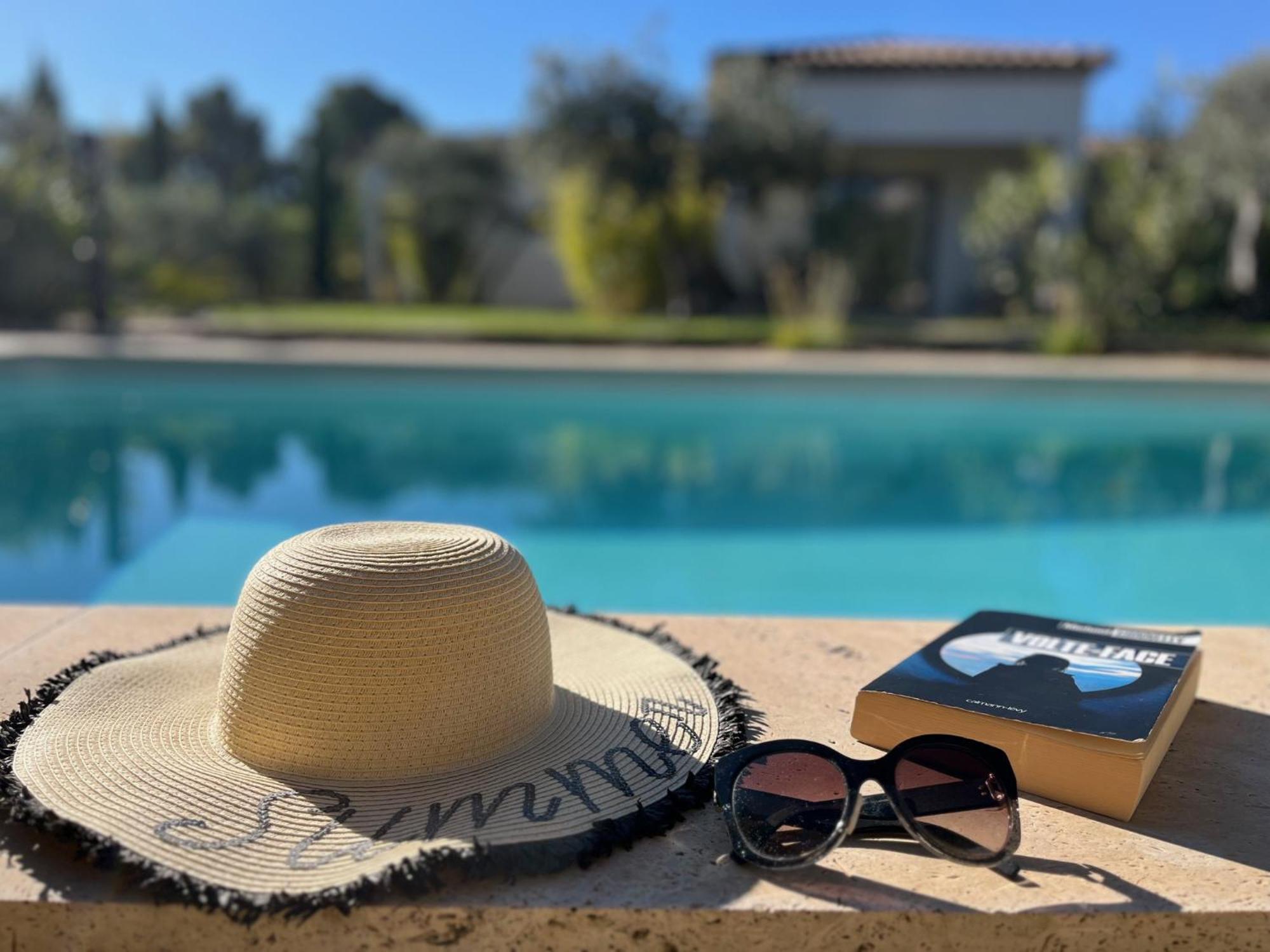 La Villa Aux Oliviers 弗莱约斯克 外观 照片
