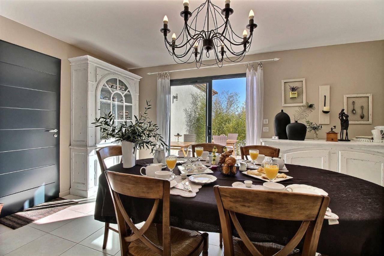 La Villa Aux Oliviers 弗莱约斯克 外观 照片